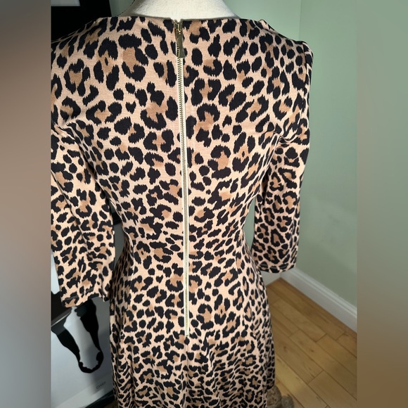 Kate Spade Animal print Fit and Flare dress. Size 4. - Picture 3 of 6